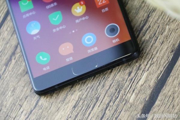 小米6遭供應鏈曝光！FPC隱藏式指紋！