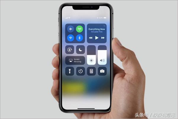 從iPhone X到華為Mate 10，全面屏手機(jī)值得買嗎？